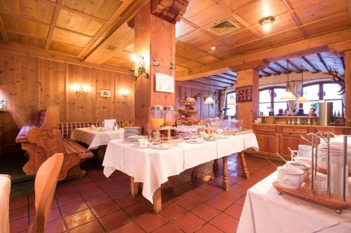 Hotel Kirchenwirt – Kirchberg, MO
