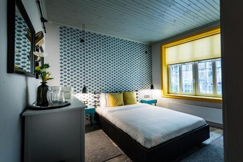 5 Vintage Guest House - image 9
