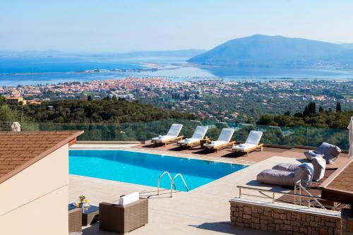  Alivia Lefkas Luxury Villas in Apólpaina