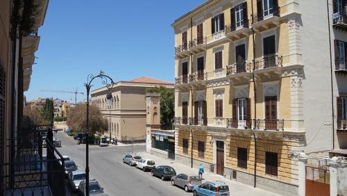 Sunshine Hostel - image 9