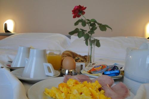 Ilga Hotel - image 2