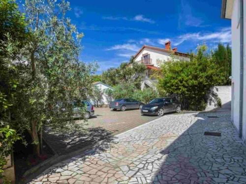 APARTMENT ANNA 350m FROM THE BEACH