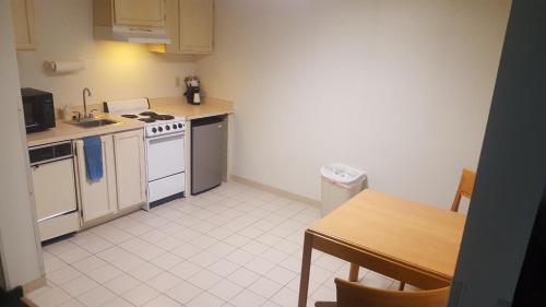 เบย์มอนต์ บาย วินด์แฮม โคร์ดาเลน (Baymont by Wyndham Coeur D Alene) in ควอดอลิน (ID)