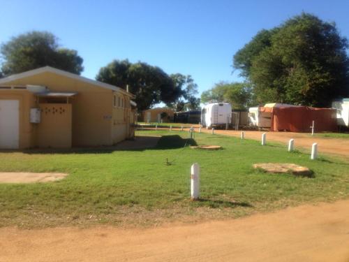 Bathroom, Carnarvon Caravan Park in Carnarvon