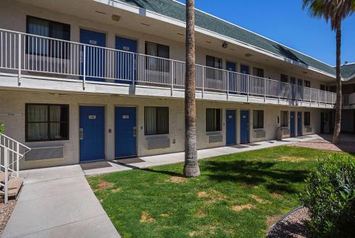 Motel 6-Yuma, AZ - East