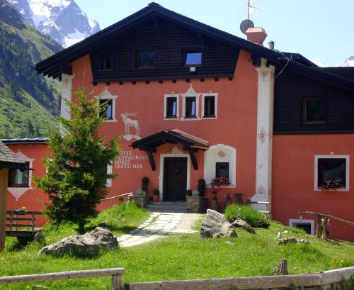 Hotel Roseg-Gletscher - image 9