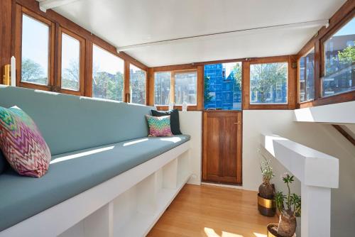 Luxurious 110m² 3br Houseboat in Amsterdam Centre!, Amsterdam (photo 10)