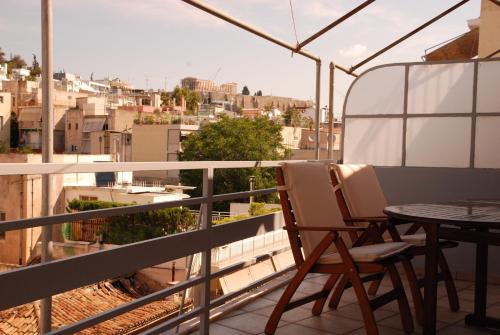 Acropolis View Luxury Suite - image 3