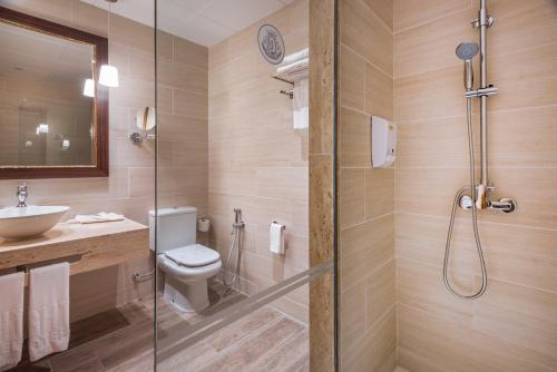 Pokój czteroosobowy, balkon, łóżka: 4