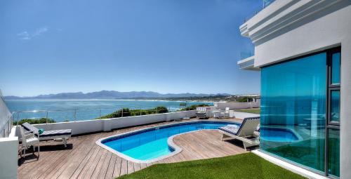 Úszómedence, Sea Star Cliff Lodge in De Kelders