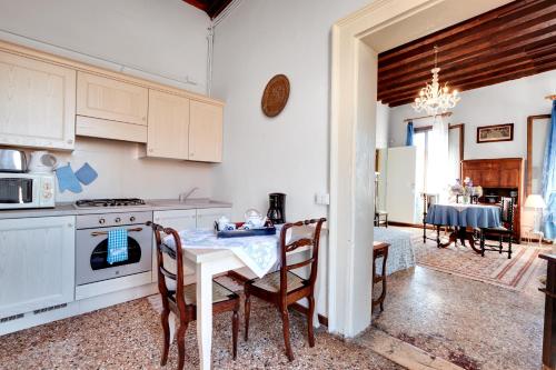 Ca' Badoer West Studio - image 11