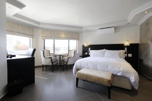 S Villa Moyal Executive Apartment and Suites in Greater Melrose