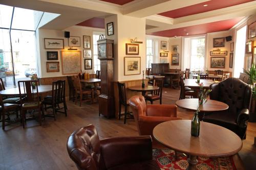The Erskine Arms - image 8