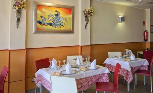 Hostal Restaurante Taracena in Лєганес