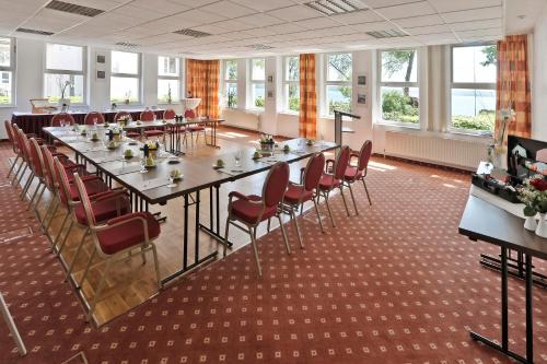 Falk Seehotel Plau am See - image 8