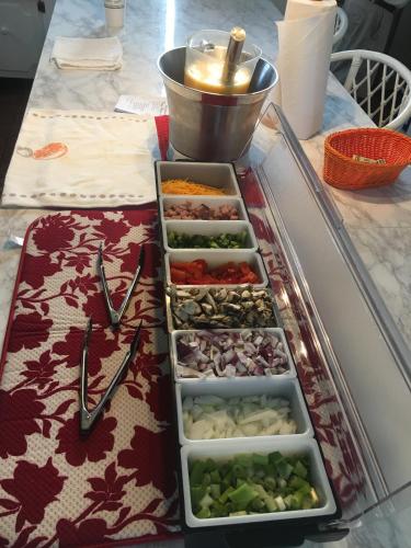 Amsterdam's Curry Mansion Inn - image 5