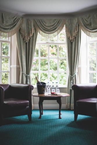 Mere Court Hotel - main image