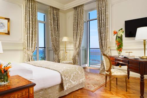 King Suite with Sea View with Balcony