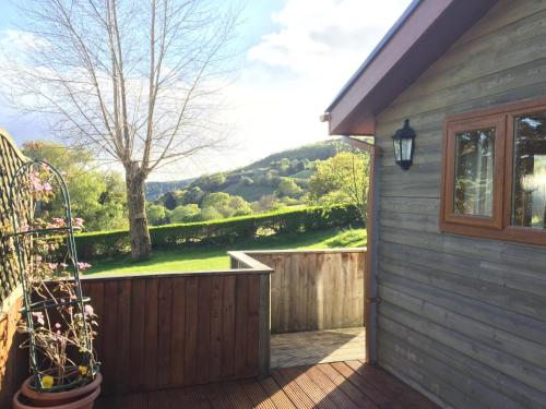 Viesnīcas āriene, Swansea Log Cabin in Pontardawe