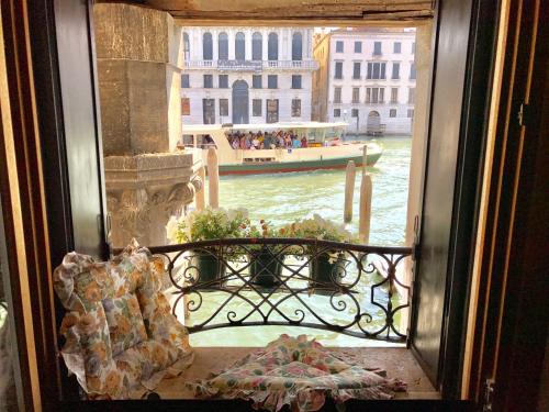 La Felice Canal Grande, Venice