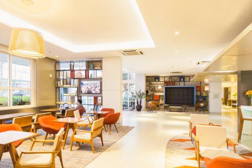 大堂, 阿雷格里諾富特機場酒店 (Novotel Porto Alegre Airport) in 小薩爾加多國際機場