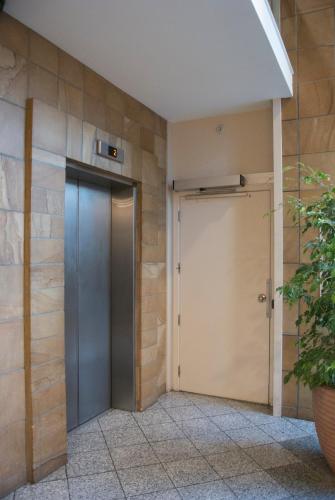 Snug Studio in the heart of the city photo 1