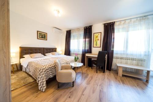 Villa Gradski Vrt - image 2