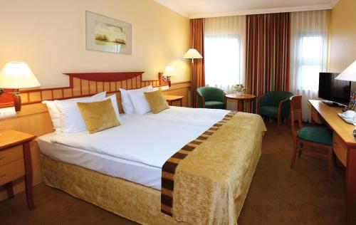 Standard Double or Twin room with New Year's Eve Gala Dinner