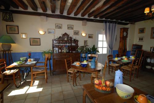 Logis Hôtel Côté Loire - Auberge Ligérienne – Blois, KY