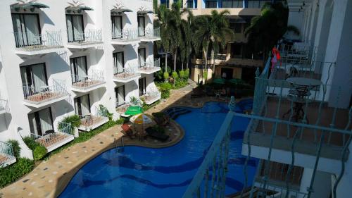 Naklua Beach Resort