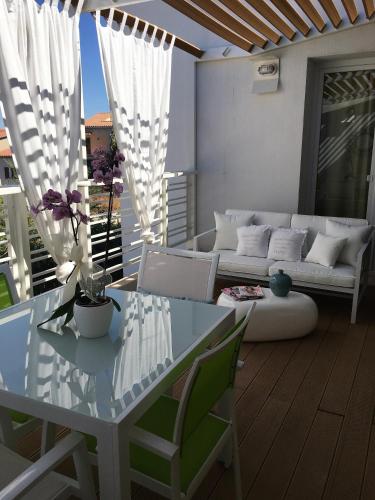  A gem apartment with terrace, Pension in Pula