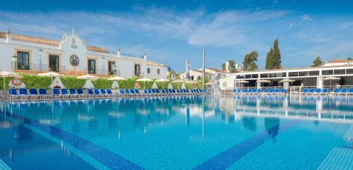 Globales Pueblo Andaluz - Hotel - Marbella