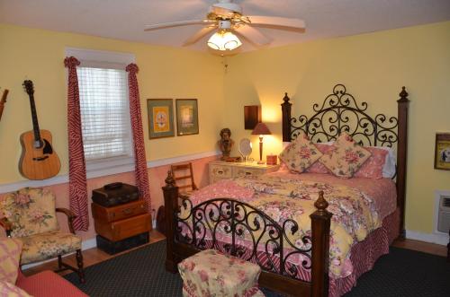 Garden Walk Inn - Accommodation - Lookout Mountain