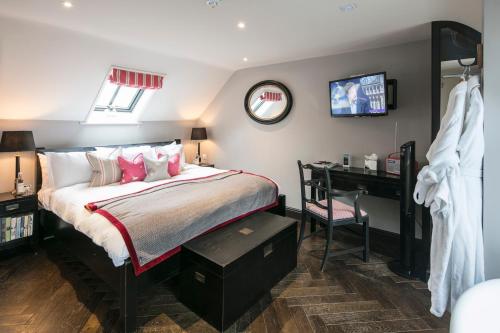 The Kingham Plough - image 5