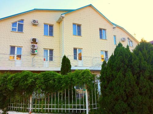Galant Mini-hotel - image 2