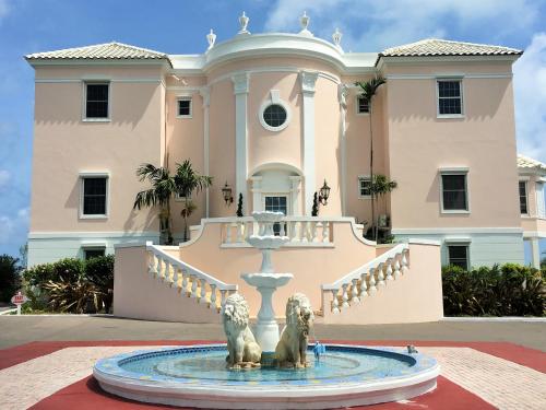 Ocean West Boutique Hotel in Nassau