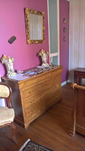 Chambre d Hote 1873 in ดิโวน เล บาน