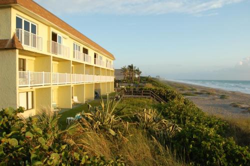 Tuckaway Shores Resort