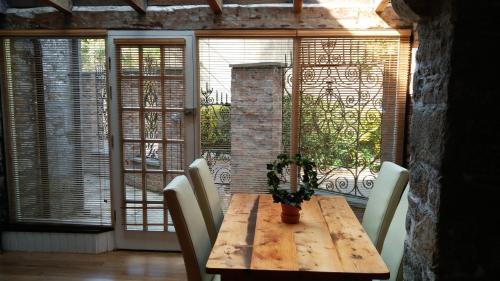 Historic Hideaway in Cork City Centre 3