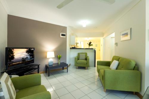One-Bedroom Apartment with Balcony image 9