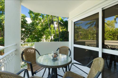 One-Bedroom Apartment with Balcony image 5