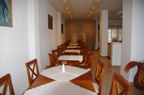 Hotel Marlton - image 10