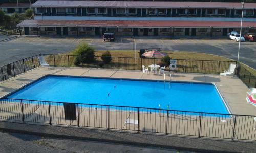 Family Budget Inn Harrison in Harrison, USA