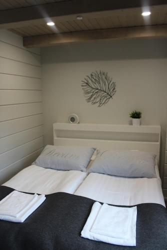 Naava Chalets - image 7