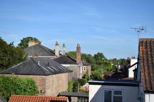 Clifton Bridge Guesthouse - image 4