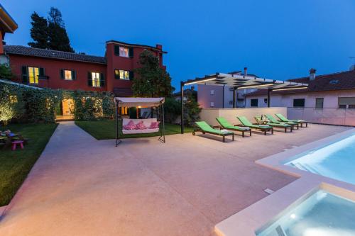 hotel photo