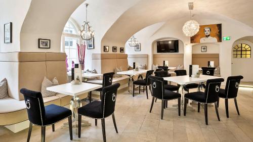 Radisson Blu Hotel Altstadt - image 3
