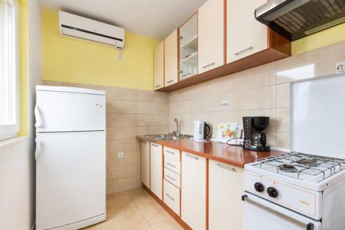Apartmani Dotur, Split (photo 11)