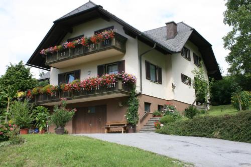 Gasthaus - Gästehaus Schusterbauer