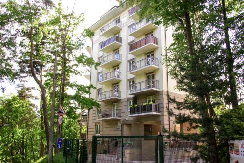 From Home to Home Apartments - image 3